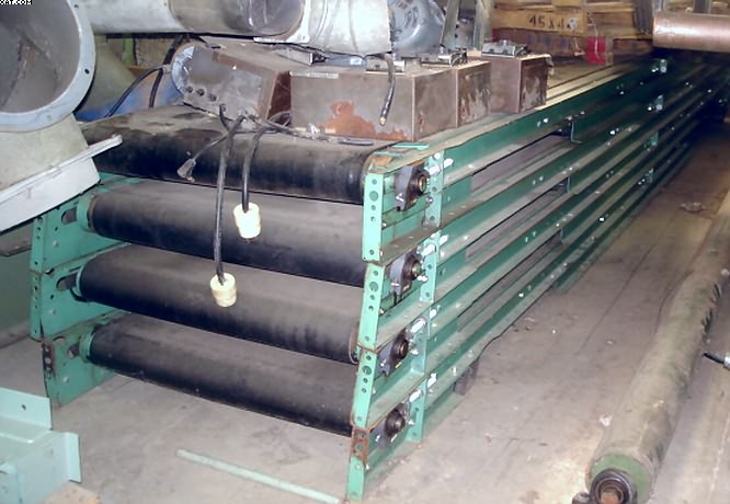 ROACH Belt Conveyor, 33"W x 80